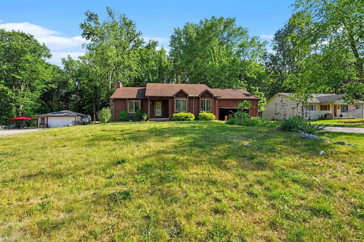 11386 Rhode DR, Shelby, MI 48317 - #1