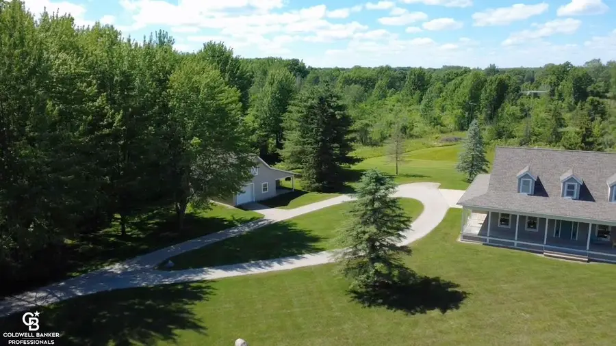 9660 Brandon RD, Avoca, MI 48006 - #3