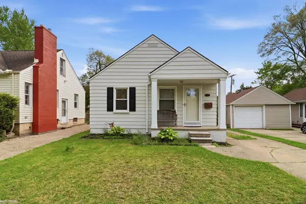 2223 RIDGEMONT ST, GrossePointeWoods, MI 48236