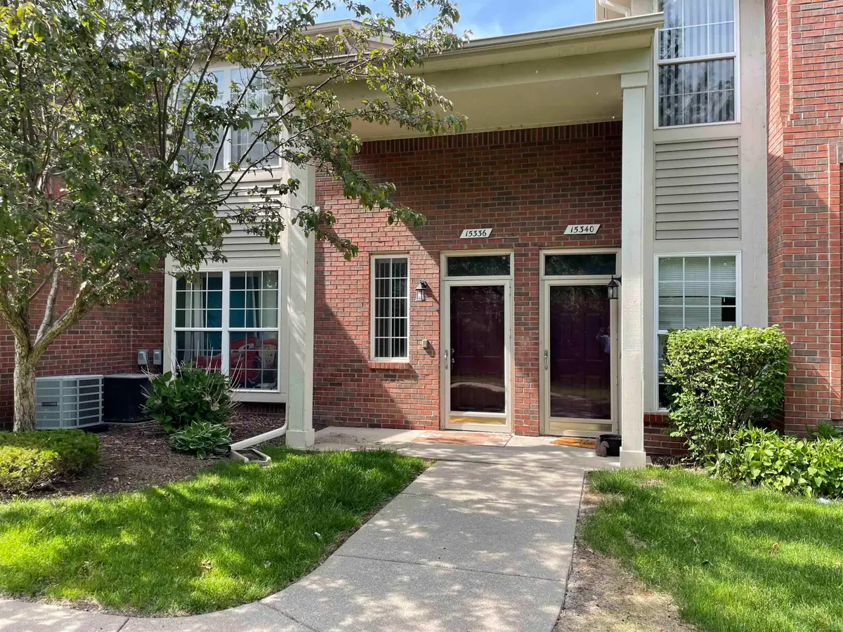 15336 Yale DR, Clinton, MI 48038 - #1