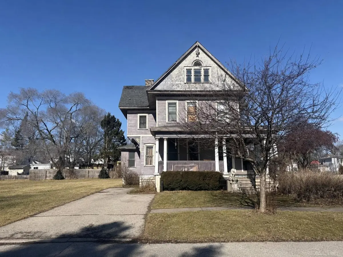 403 S Harrison ST, Saginaw, MI 48602 - #1