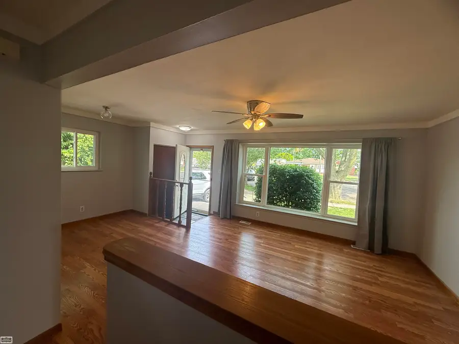 26093 La Salle Ct. ST, Roseville, MI 48066 - #3