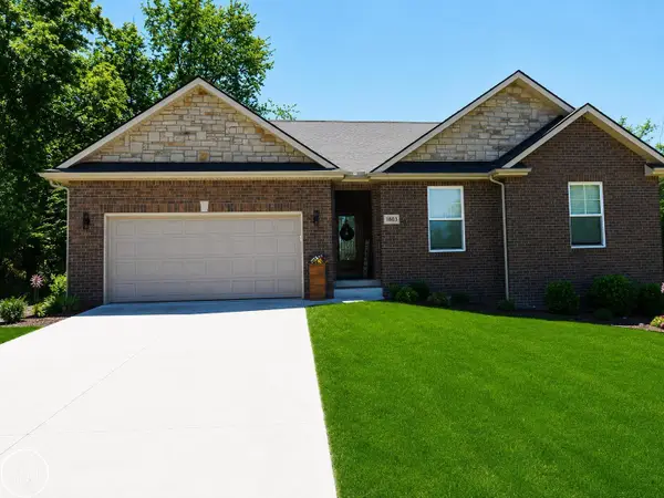 1893 Suncrest DR, GrassLake, MI 49240