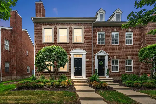 21729 Garrison ST, Dearborn, MI 48124