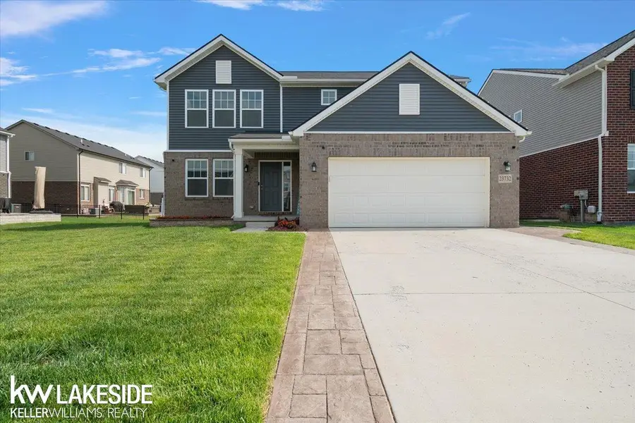 23732 Shadow Woods AVE, Macomb, MI 48042 - #2