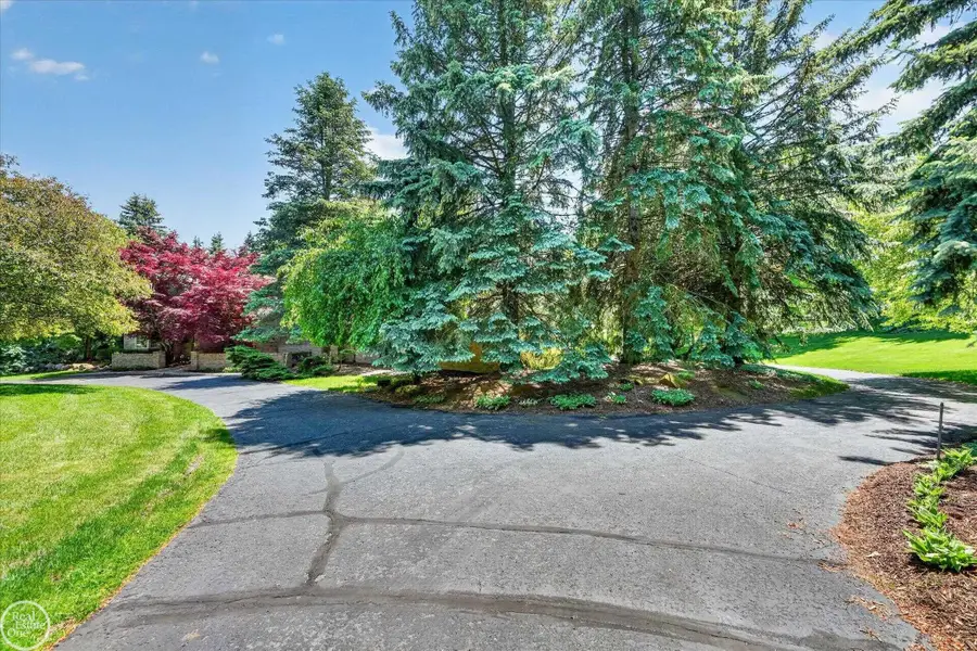 1 Beckford PL, Clarkston, MI 48348 - #3