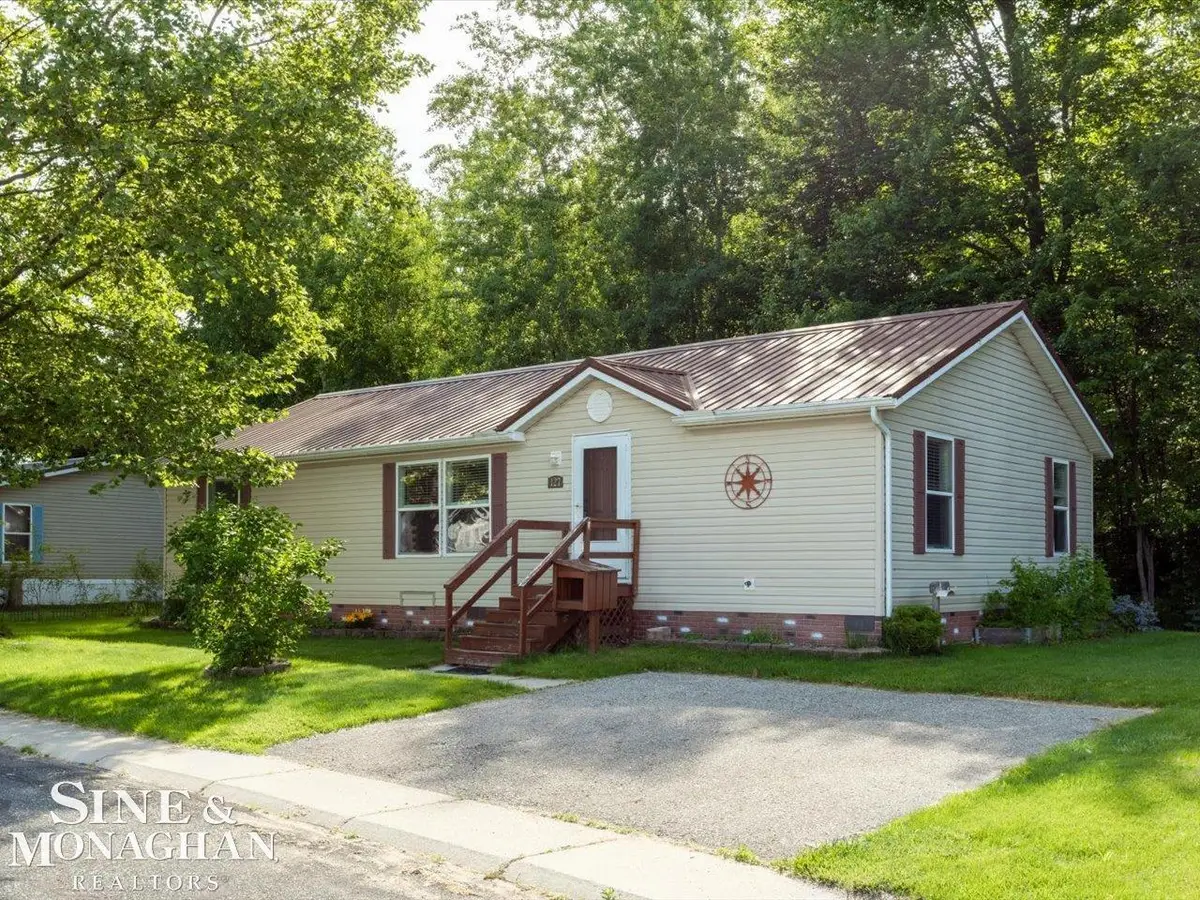 127 Hidden Springs ST, Fort Gratiot, MI 48059 - #1