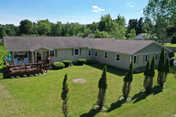 7124 Baker RD, Lexington, MI 48450