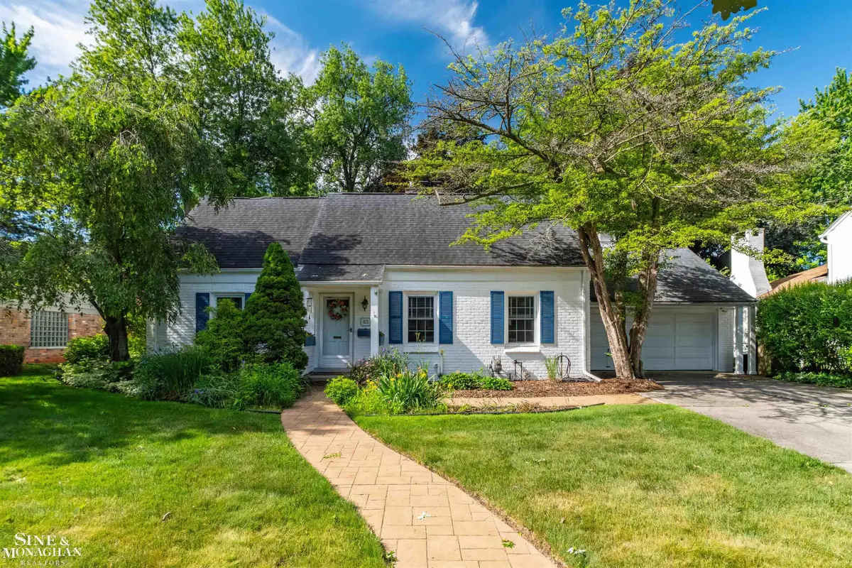 83 Hawthorne RD, Village Of Grosse Pointe Shores, MI 48236 - #1