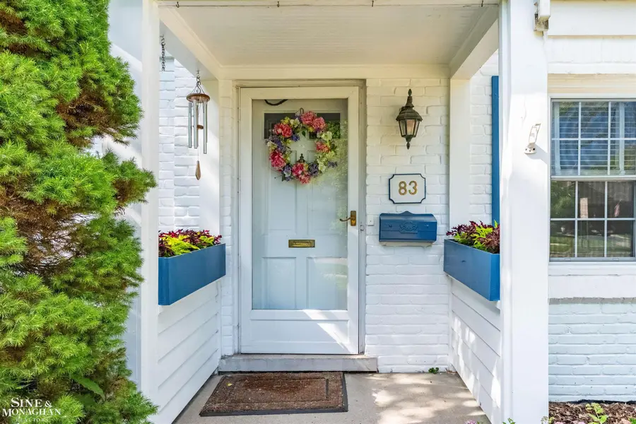 83 Hawthorne RD, Village Of Grosse Pointe Shores, MI 48236 - #3