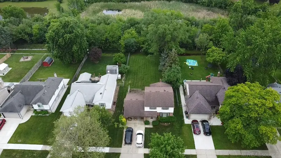 2188 Zenia DR, Troy, MI 48083 - #2