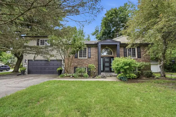 2661 W South BLVD, Troy, MI 48098