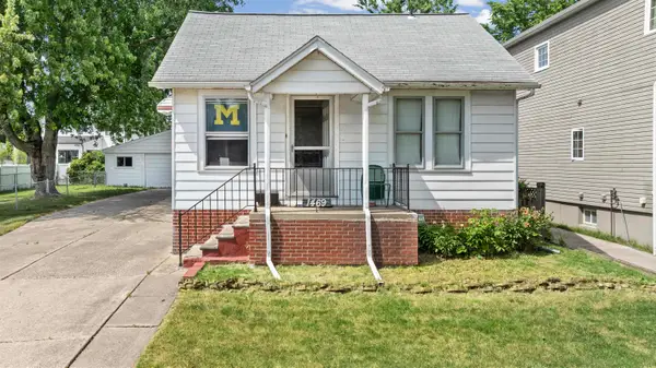 1469 Holland, Birmingham, MI 48009