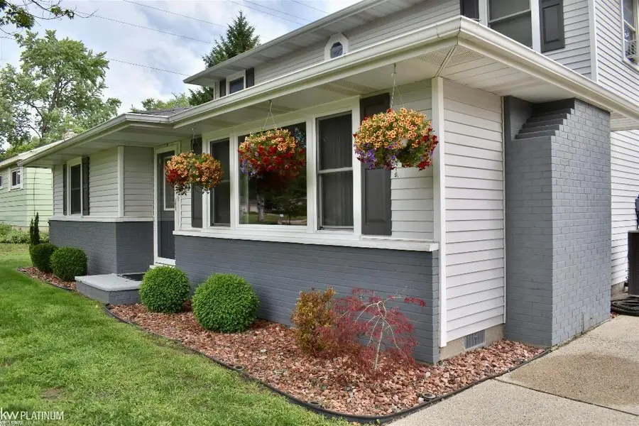 481 Michigan AVE, Marysville, MI 48040 - #2