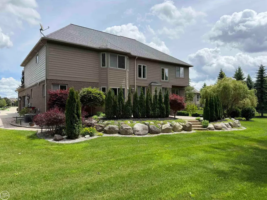 6024 HARBOR CT, Washington, MI 48094 - #2