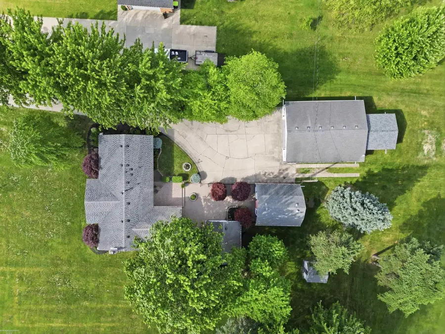50400 Fairchild RD, Chesterfield, MI 48051 - #2