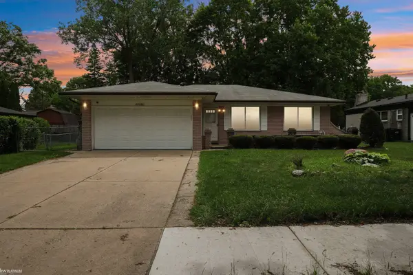 37266 Tamarack DR, SterlingHeights, MI 48310