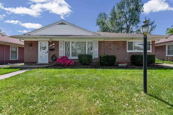 1188 E Barrett AVE, MadisonHeights, MI 48071