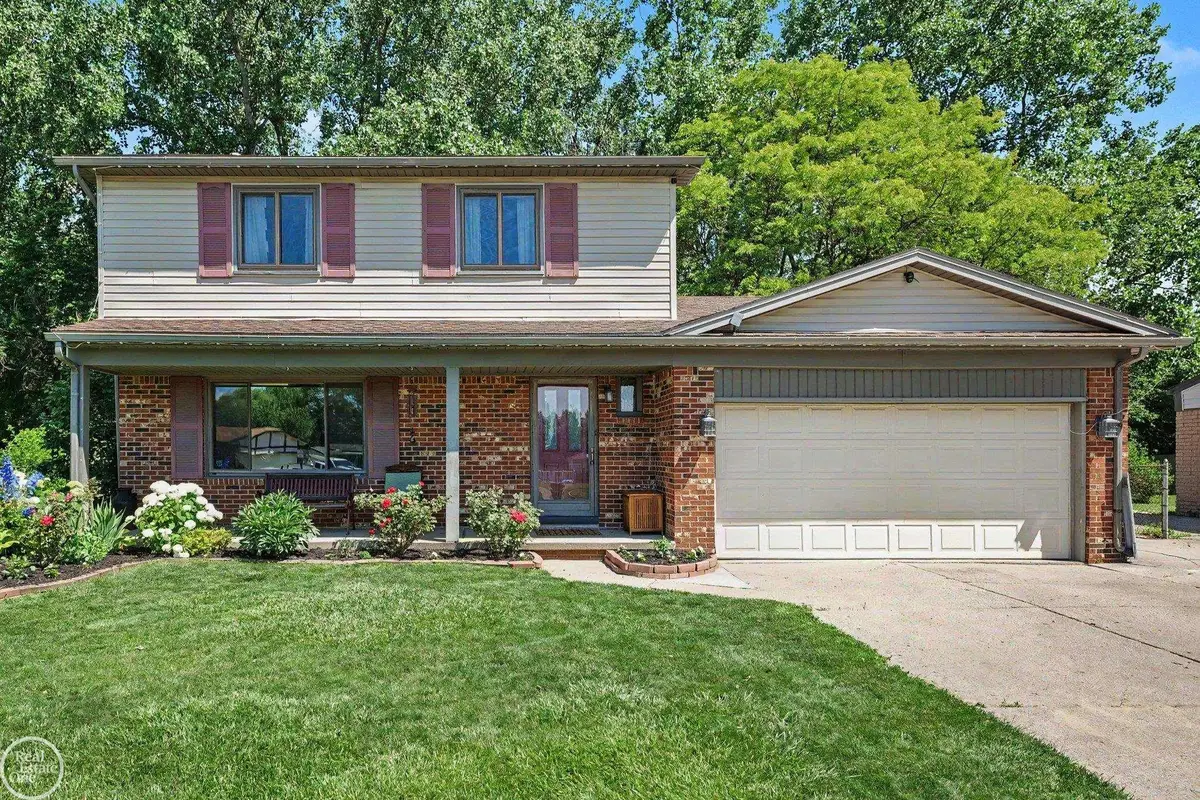 15733 Jennifer CT, Fraser, MI 48026 - #1