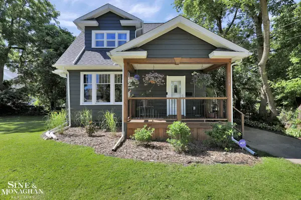 1113 W Michigan AVE, Lansing, MI 48915