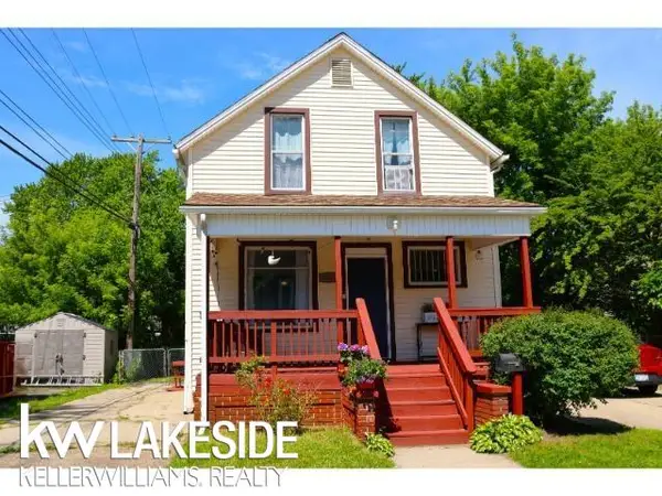 1213 12th ST, PortHuron, MI 48060
