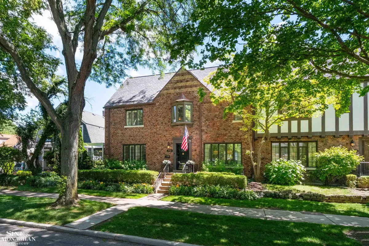 398 Rivard BLVD, Grosse Pointe, MI 48230 - #1