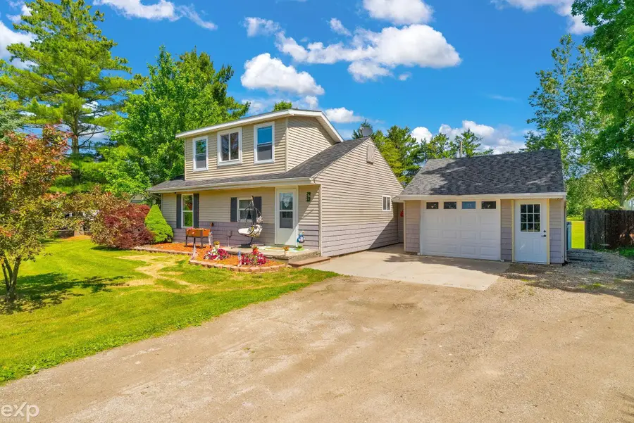 1533 Galbraith Line RD, Fremont, MI 48097 - #2