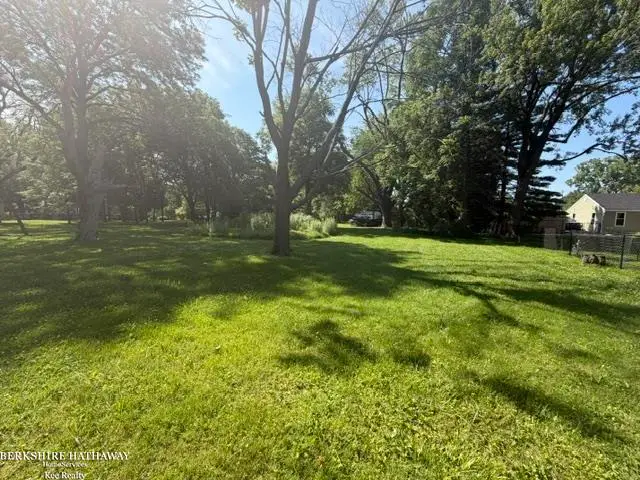 11849 Carney ST, Warren, MI 48089 - #2