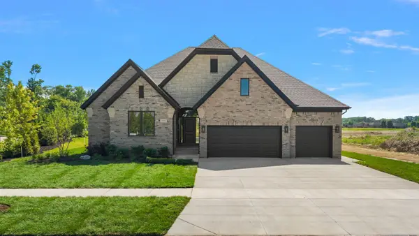 54946 Rose Terrace DR, ShelbyTwp, MI 48316