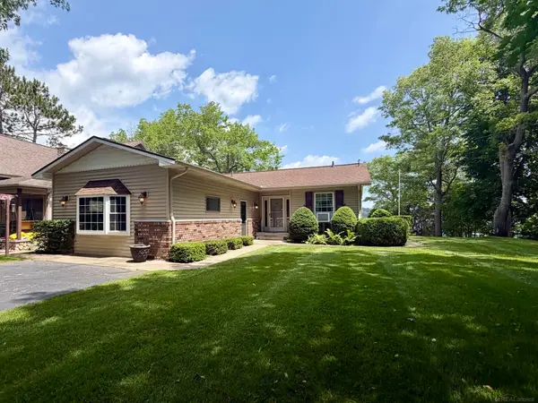5972 Westshore DR, Oscoda, MI 48750
