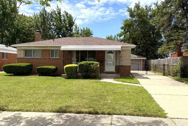11652 Frazho RD, Warren, MI 48089