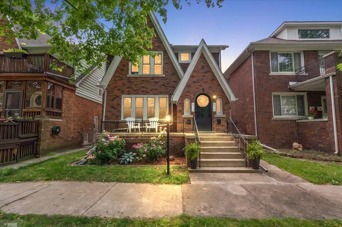873-875 Beaconsfield AVE, Grosse Pointe Park, MI 48230 - #1
