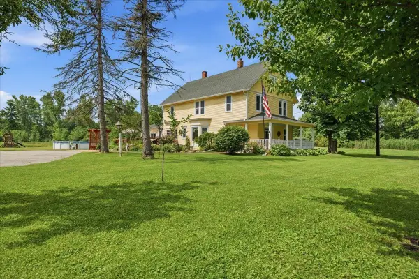 6171 Puttygut RD, EastChina, MI 48054