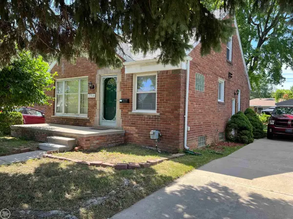 17930 Biehl ST, Roseville, MI 48066