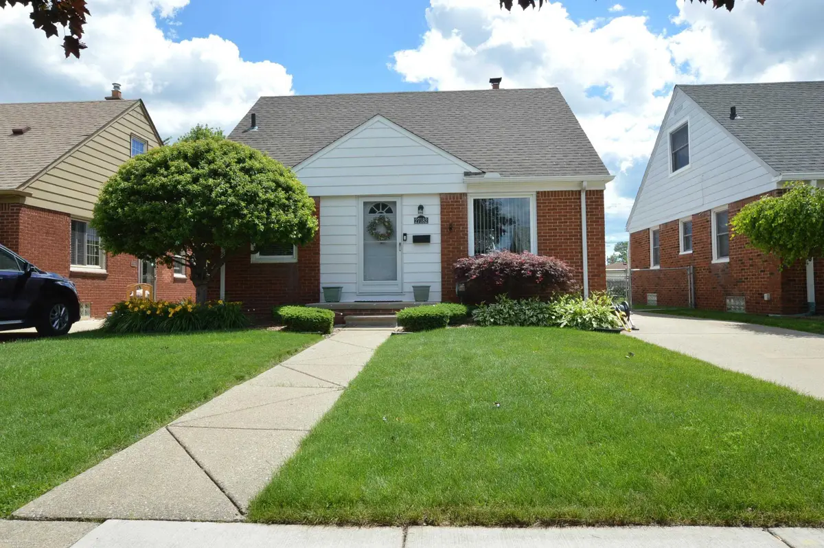 27182 Leroy ST, Roseville, MI 48066 - #1