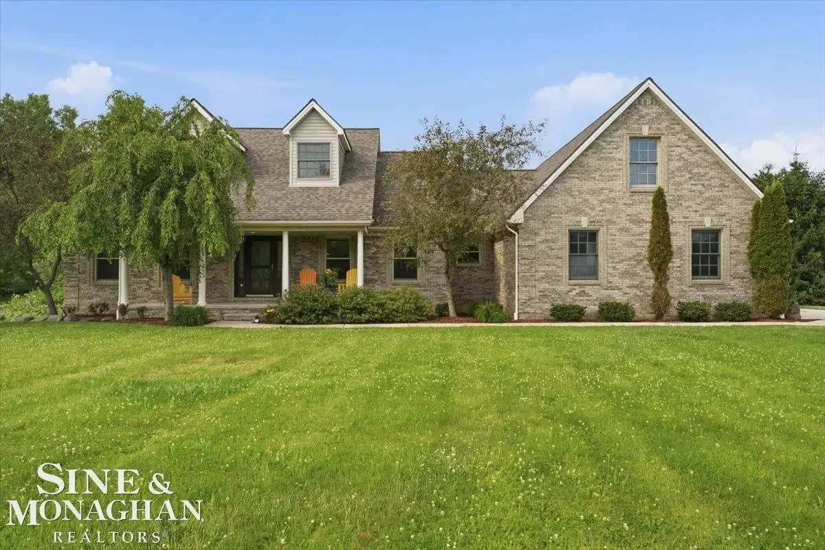 8113 Adair RD, Casco, MI 48064 - #1