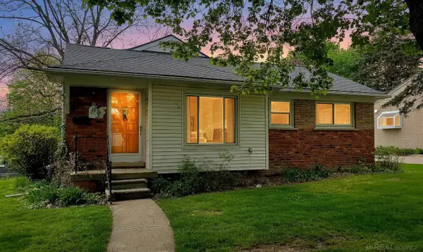 303 Pennell ST, Northville, MI 48167