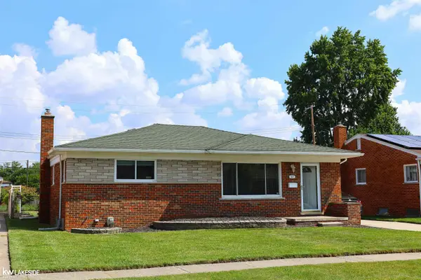 11457 Hanford DR, Warren, MI 48093