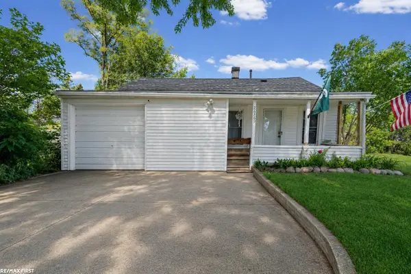 26769 Barrington ST, MadisonHeights, MI 48071