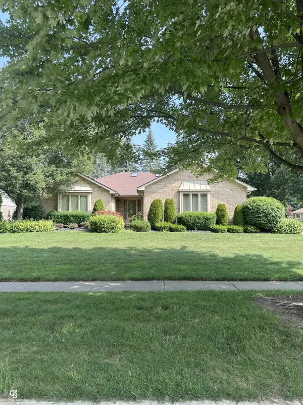 35981 Diane LN, Richmond, MI 48062