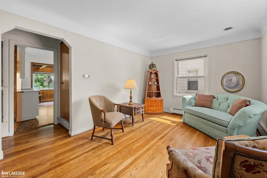 1917 Harwood AVE, Royal Oak, MI 48067 - #3