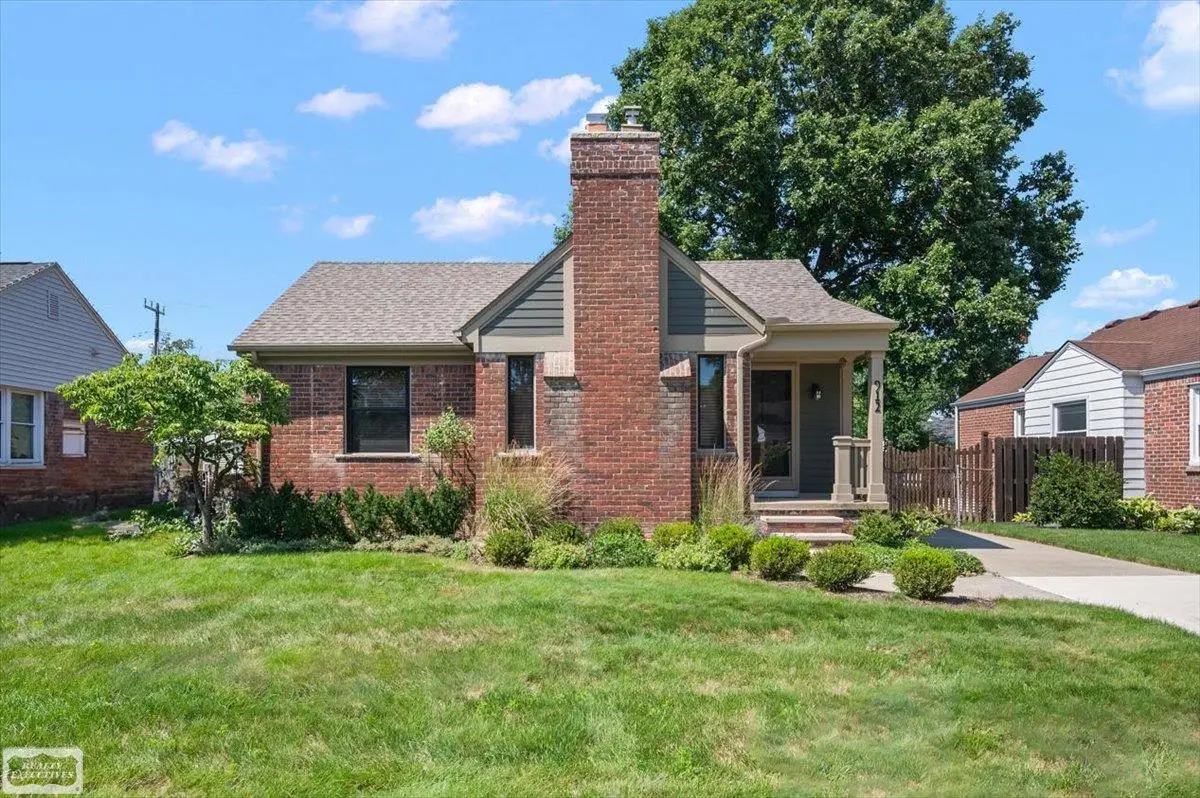 912 Cedar Hill DR, Royal Oak, MI 48067 - #1