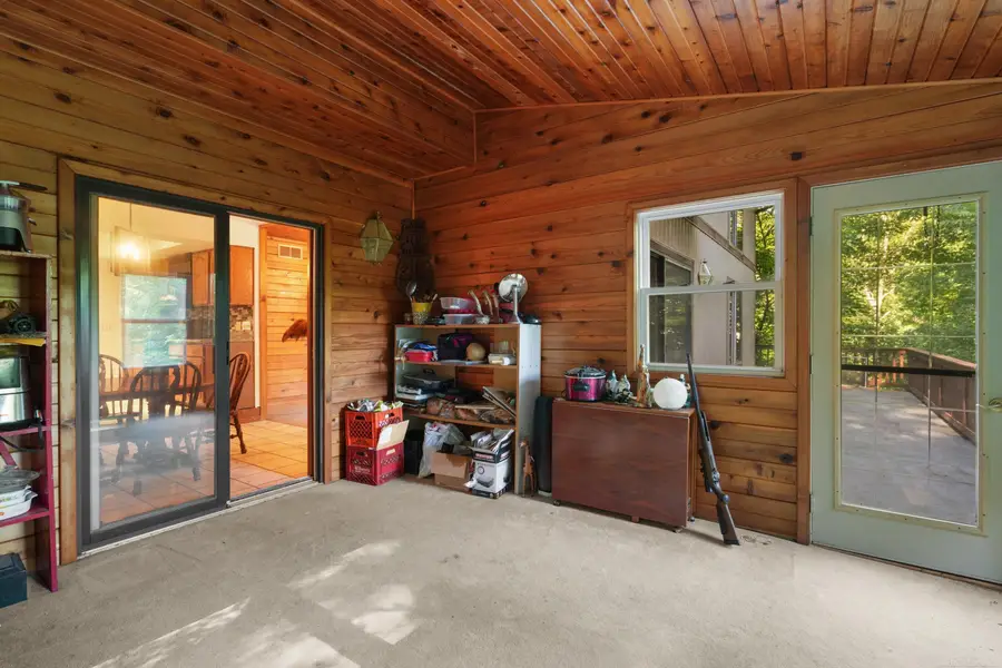 11535 Longden AVE, Pinckney, MI 48169 - #3