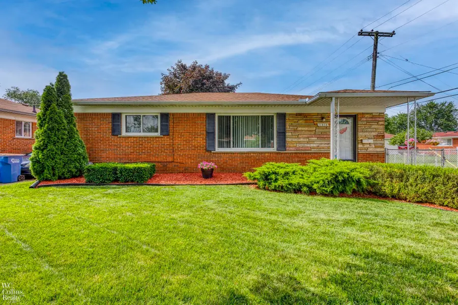 11438 Gerald DR, Warren, MI 48093 - #2