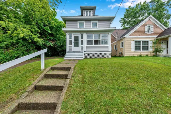 732 Chicago AVE, Lansing, MI 48915