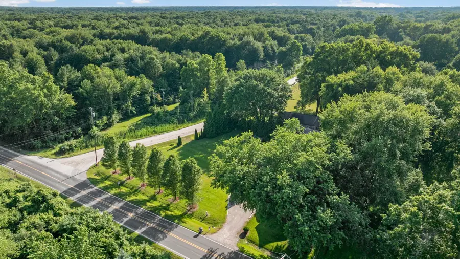 7990 Marsh RD, Cottrellville, MI 48039 - #3