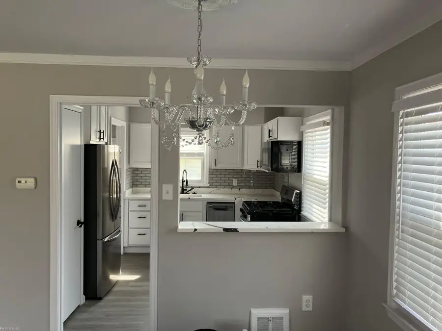 3727 Normandy ST, Royal Oak, MI 48073 - #3