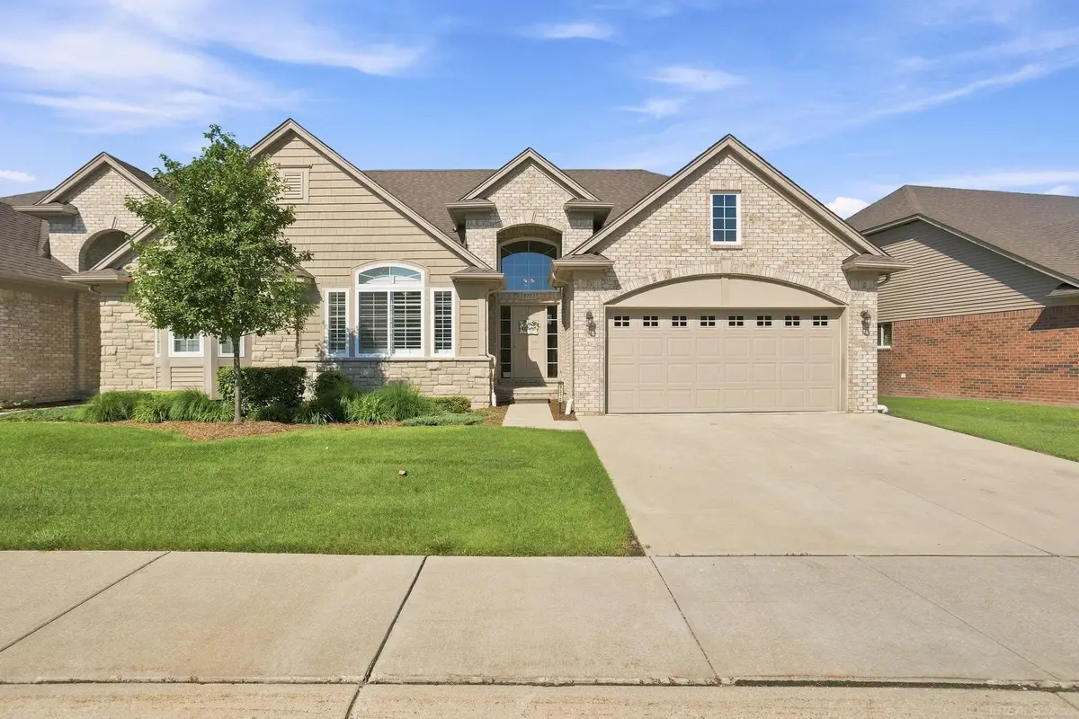 5272 Hawkseye TRCE, Warren, MI 48092 - #1