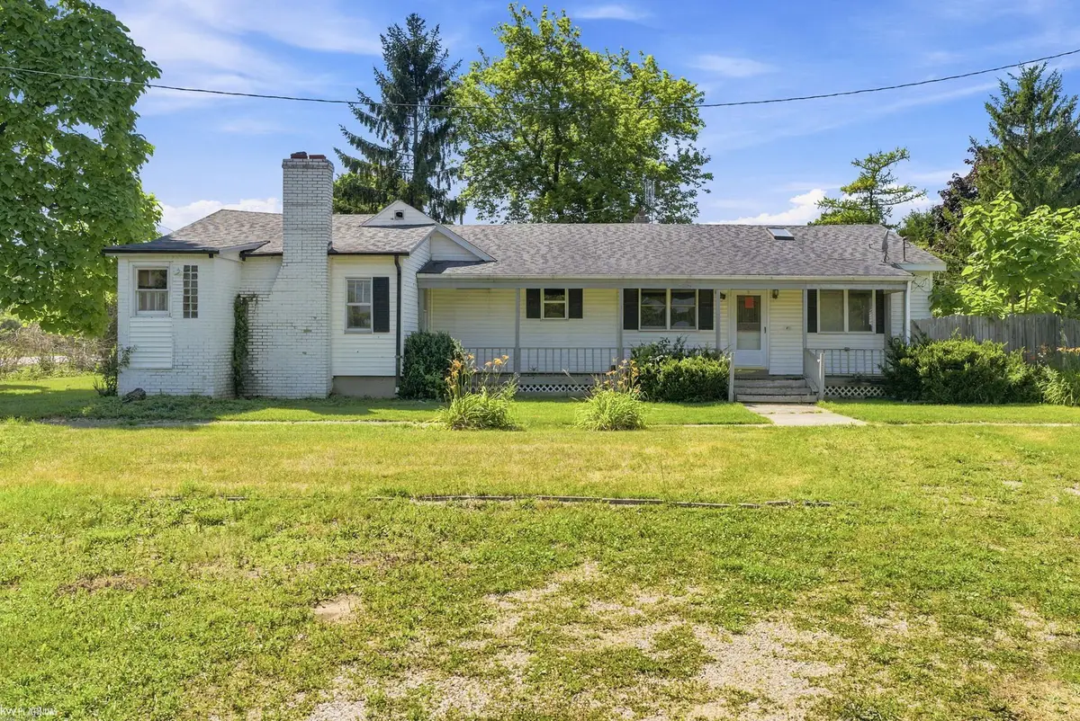 6098 Burtch RD, Jeddo, MI 48032 - #1