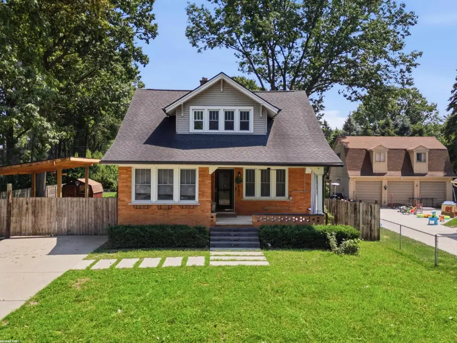 8600 Goodale AVE, Utica, MI 48317 - #2